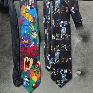Warner Brothers Looney Tunes Mens Ties Road Runner Bugs Bunny Wile E Coyote